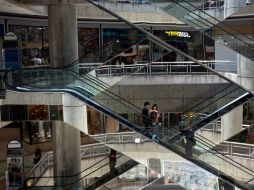 Los comerciantes temen que la medida afecte las ventas y aumente la recesión en el sector comercial. AP / F. Llano