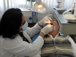Los pacientes comúnmente recurren a los odontólogos cuando ya presentan un problema avanzado. EL INFORMADOR / ARCHIVO