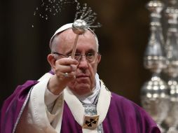 Francisco iniciará su periplo rezando en la iglesia de la Virgen de Guadalupe. AFP / ARCHIVO