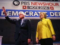 ''Tenemos que enfrentarnos a los Trump del mundo que quieren dividirnos'', dijo Sanders. AFP / ARCHIVO