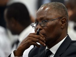 Privert, de 63 años, fue escogido por la mayoría de la Asamblea Nacional. AFP / H. Retamal