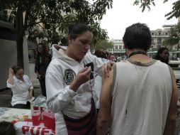 La Secretaría de Salud suele instalar puestos de vacunación en la metrópoli. EL INFORMADOR / F. Atilano