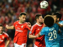 Una falta lanzada con clase por Gaitán fue rematada a la red con un potente cabezazo por Jonas. AFP / P. Moreira