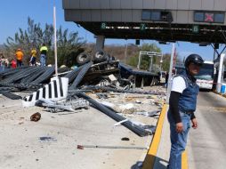 Por más de una hora la circulación fue cerrada y posteriormente fue reabierta en dos carriles. SUN /