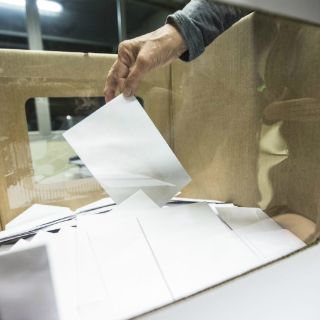 Posponen elecciones en Macedonia por amenaza de boicot