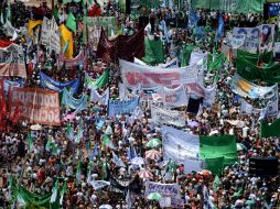 'Basta de criminalizar la protesta social', advirtieron varias columnas de organizaciones. AFP / E. Abramovich