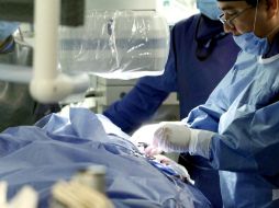 Con una mejor quimioterapia y radioterapia es posible convertir la cirugía en una alternativa para la curación. NTX / ARCHIVO