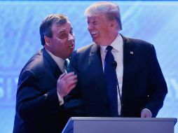 Chris Christie revela que él y Donald Trump han sido amigos desde hace una década. AFP / ARCHIVO