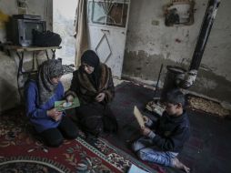 Activistas se quejan de que la población civil no ha recibido la ayuda que necesita. EFE / M. Badra