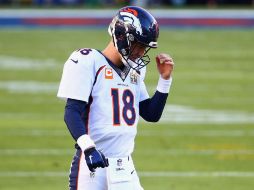 El mayor de los hermanos Manning se ha entregado al futbol americano toda su vida. AFP / ARCHIVO