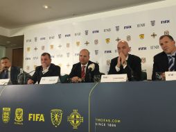 Explicaron que se mantendrá la expulsión por roja directa en acciones violentas o en la que no haya opción de disputar el balón. AP / R. Harris