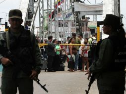 La zona donde ocurrió el atentado está acordonada y expertos la registran para descartar la existencia de otras cargas. AFP / ARCHIVO