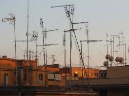 Precisan las pautas para laboratorios extranjeros, que podrán ser reconocidos para realizar las pruebas correspondientes. EFE / ARCHIVO