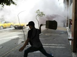 Según la corporación policiaca, drones son utilizados para identificar a los agresores. EL INFORMADOR / A. Camacho