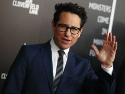 J.J. Abrams atiende a los medios durante el estreno de '10 Cloverfield Lane'. AP / A. Kropa