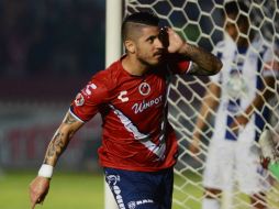 Apenas en el minuto seis, Albín dio una muestra de sus intenciones ofensivas al llegar con peligro al área rival. MEXSPORT / L. Monroy