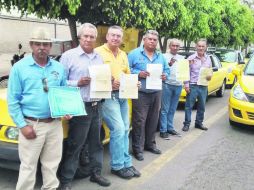 Sitio 111. En Jardines del Valle hay choferes con largas trayectorias, pero aún no han recibido una concesión por parte del Gobierno. EL INFORMADOR / F. Hernández