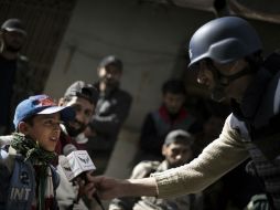 El gremio periodístco en afganistán sufrió 116 casos de violencia, la mayoría de ellos perpetrados por los talibanes. AFP /
