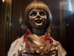 'Annabelle 2' traerá de vuelta a la aterradora muñeca que lleva el caos a donde llega. TWITTER / @TheConjuring