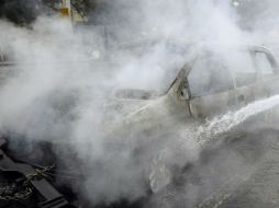 El automóvil quedó completamente destruido. EFE / ARCHIVO