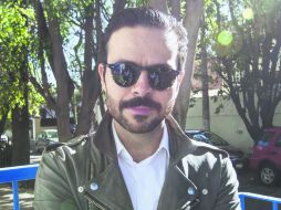 Propuesta. Al diseñador le interesa hacer ropa high que sea fácil de poner. EL INFORMADOR / P. Franco