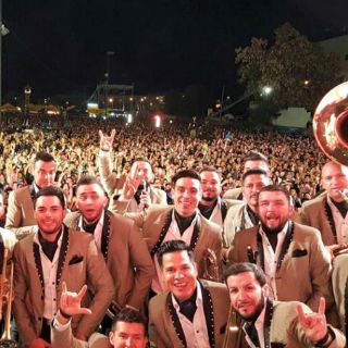 Banda El Recodo hace cover de Pink Floyd