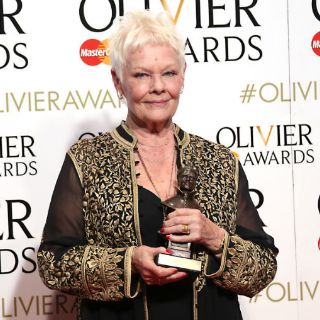 Judi Dench hace historia al erigirse con su octavo Olivier Londres