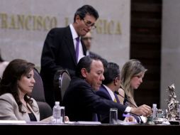 Jesús Zambrano señala que podrían acelerar trabajos con las otras fuerzas políticas para dictaminar el tema en este periodo. SUN / ARCHIVO