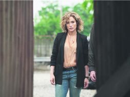 Lopez encarna a “Harlee”, una detective en la serie “Shades of blue”, que llega hoy a la pantalla, a través de Universal Channel. ESPECIAL / Universal Channel