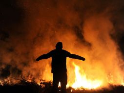 Las llamas destruyeron completamente el inmueble, que quedó inhabitable. AFP / ARCHIVO