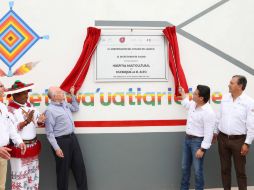 El secretario de Salud federal y Aristóteles Sandoval inauguraron el Hospital Multicultural de Huejuquilla el Alto. ESPECIAL / Aristóteles Sandoval