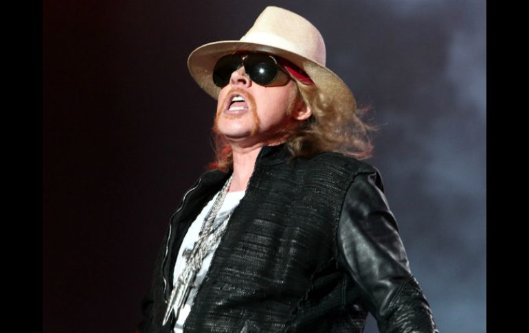 Explican que el hueso del intérprete fue sometido a una reducción abierta y fijación interna. EFE / ARCHIVO