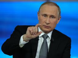 El presidente ruso durante el programa Linea directa. AP / M. Klimentyev