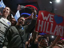De acuerdo con el conteo del 61% de las casillas en el estado, Clinton sumaba 59% de los votos frente a Sanders. AFP / J. Sullivan
