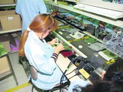 Las exportaciones, impulsadas por la industria electrónica, dejan 677 MDD más de derrama respecto a 2015. EL INFORMADOR / ARCHIVO