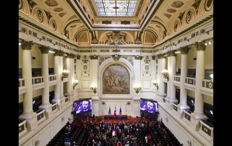 Actualmente muestras de sus huesos y dientes son examinados en laboratorios en Canadá y Dinamarca. AP / E. Felix