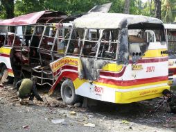 Al momento del incidente, a bordo del autobús se encontraban un total de diez personas, incluido el chofer. AP / ARCHIVO