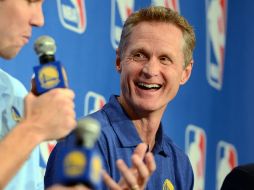 Kerr, Warriors y su estrella Stephen Curry impactaron con una campaña deslumbrante que sólo le falta el ascenso al trono. AP / K. Skinner/Oakland Tribune
