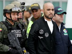 Deberá responder por los delitos de tráfico de drogas, extorsión, conformación de grupos ilegales y homicidio. EFE / L. Muñoz