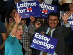Exhorta a los californianos a votar por ella en las primarias del 7 de junio y encaminarse a ganar en noviembre. AFP / M. Ralston