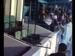 El pleito fue luego de que el equipo de Potros de la Universidad Autónoma del Edomex ganó la final de ascenso de la Segunda División. YOUTUBE / Latin Fever