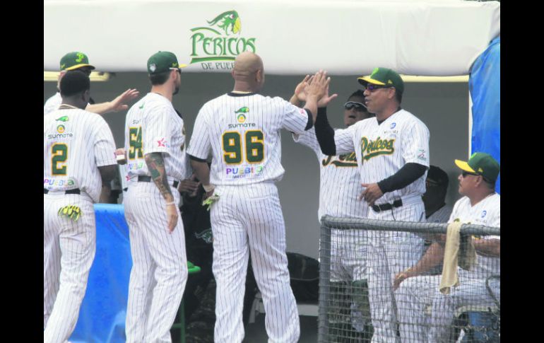 Parque Hermanos Serdán. Aspectos de la serie entre Pericos de Puebla y los Olmecas de Tabasco. NTX /