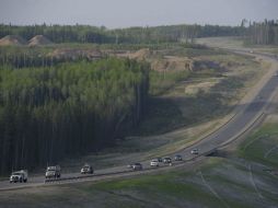 En total, cerca de 100 mil personas han abandonado la región alrededor de Fort McMurray desde hace unas semanas. EFE / Gobierno de Alberta