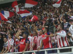 La afición vivió un cúmulo de emociones a lo largo de la temporada chiva, que pasaron de la incertidumbre al júbilo. EL INFORMADOR / ARCHIVO