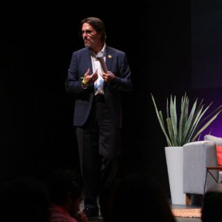 Tras años de 'campaña de difamación', Teletón confirma crisis financiera