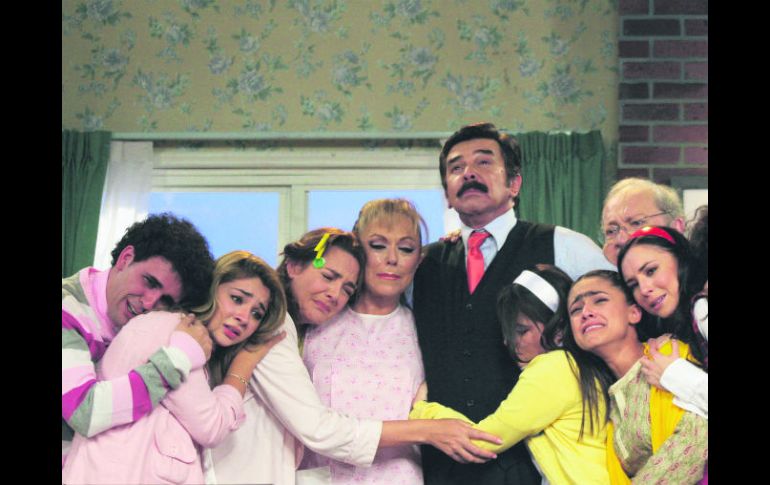 El elenco de la obra de teatro está comandado por Jorge Ortiz de Pinedo. ESPECIAL /