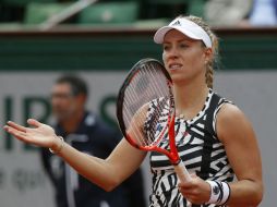 Angelique Kerber no es especialista en arcilla; su mejor resultado en Roland Garros es un cuarto de final en 2012. AP / M. Euler