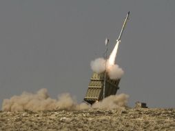 El Ejército cifra en nueve los cohetes disparados por milicias palestinas desde Gaza que caen en su territorio. AP /