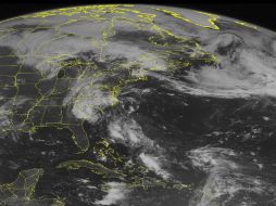Se espera que alcance las costas de ese estado para dar un giro al noreste con dirección a Carolina del Norte. AP /