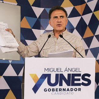Panistas inconformes con Yunes Linares declinan a favor de Bueno Torio